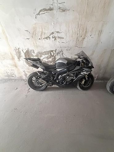 Спортбайк BMW, 1000 куб. см, Бензин, Взрослый, Б/у
