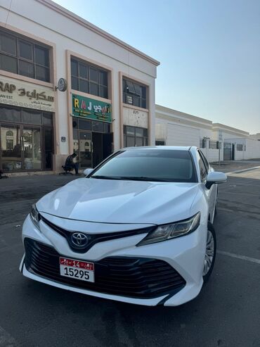 тойота вольт: Toyota Camry: 2018 г., 2.5 л, Автомат, Гибрид, Седан