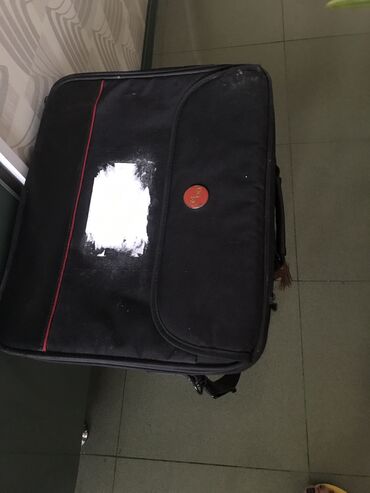 baqaj çantası: 5 azn xalqlar metro