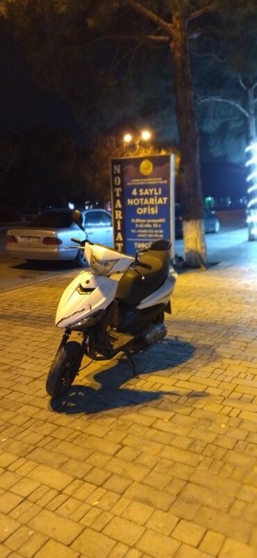 cf moto: Moon - TÜLKÜ GÖZ, 80 sm3, 2023 il, 16000 km