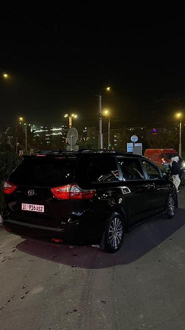 сиенна 2012: Toyota Sienna: 2018 г., Автомат, Бензин, Минивэн — 6