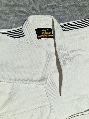 Спорт и отдых: Cudo paltarı. (kimono) 6-7 yaş uşaq üçün uyğundur. Ünvan:Həzi Asalnov — 2