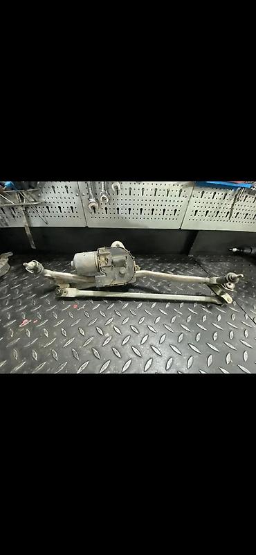 globber 4 in 1: AUDI A6 1 MOTOR PREDNJEG BRISACA MAKAZE 4F1955119D | Audi vagen — 2