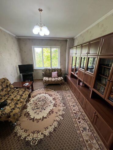 даараткана: 2 комнаты, 50 м², 105 серия, 4 этаж, Косметический ремонт