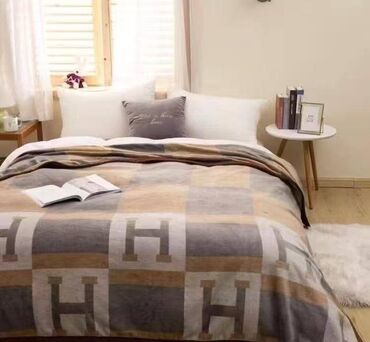 Одеяла и пледы: Покрывало для кровати, Китай, Новый, Все сезоны at lalafo.kg — 12 Одеяла и пледы: Покрывало для кровати, Китай, Новый, Все сезоны — 12