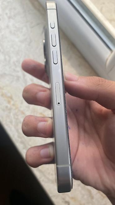 ipad pro m4: IPhone 15 Pro, 128 GB, Natural Titanium, Face ID — 7