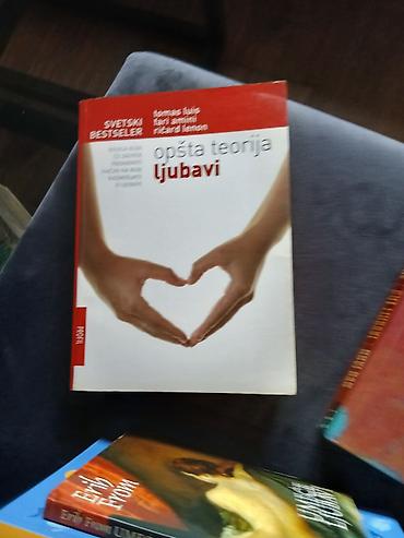 Knjige: Kolekcija knjiga o ličnom razvoju, odnosima i produktivnosti – razni — 2