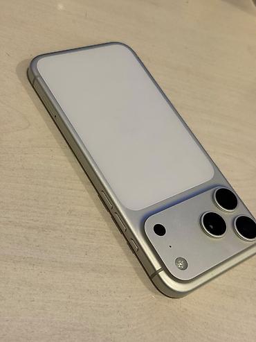 iphone xe: IPhone 15 Pro, Natural Titanium, Face ID — 3