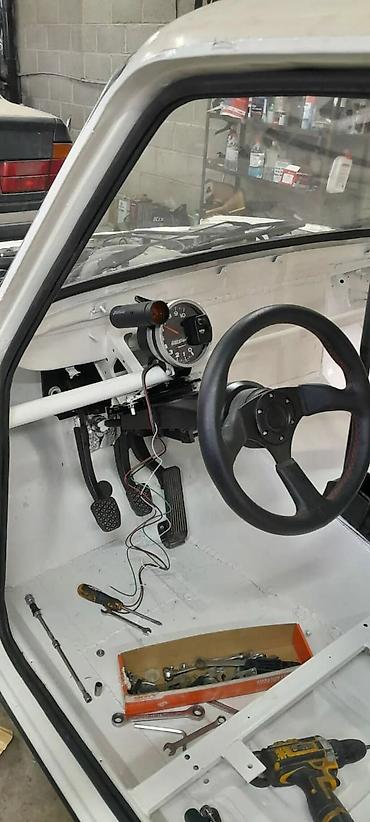 ВАЗ (ЛАДА): ВАЗ (ЛАДА) 2105: 2000 г., 2.8 л, Механика, Бензин, Седан at lalafo.kg — 5 ВАЗ (ЛАДА): ВАЗ (ЛАДА) 2105: 2000 г., 2.8 л, Механика, Бензин, Седан — 5