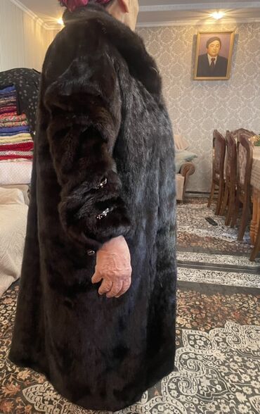 Шубы: Элегантная женская шуба от "Королева" из натурального меха норки — 6