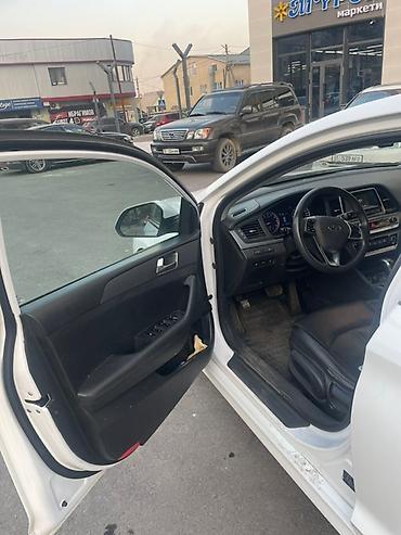 Hyundai: Hyundai Sonata: 2019 г., 2 л, Автомат, Газ, Седан — 10