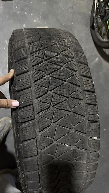 шины зимние 1955516: Шины 265 / 65 / R 17, Зима, Б/у, Комплект, Легковые, Bridgestone — 3