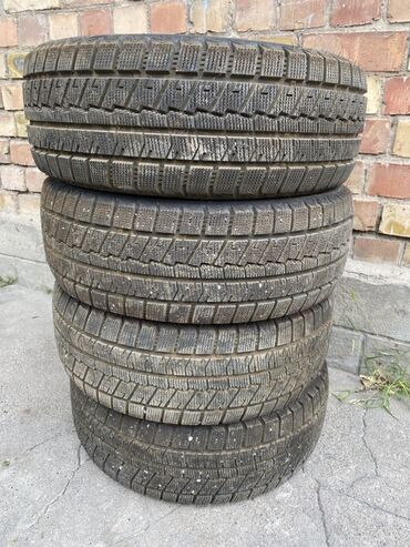 шина трактор: Шины 205 / 55 / R 16, Зима, Б/у, Комплект, Легковые, Китай, Maxtrek