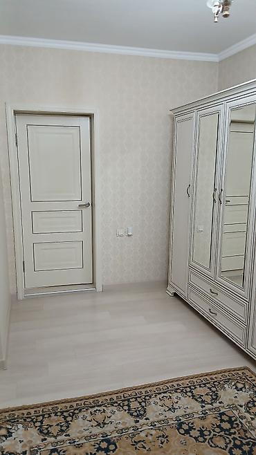 Продажа коттеджей и домов: 3 комнаты, 97 м², 3 соток, Бишкек, Азия Молл Собственник — 12