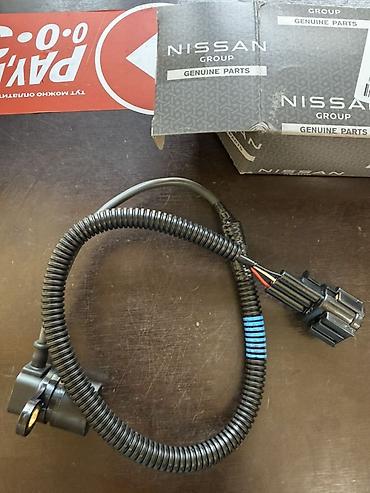 Датчик положения коленчатого вала (Crankshaft Position Sensor) Nissan