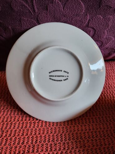 Kuhinjski setovi: Soljice nove porcelanske za kafu. Soljice komada 6 u ceni,kutija — 13