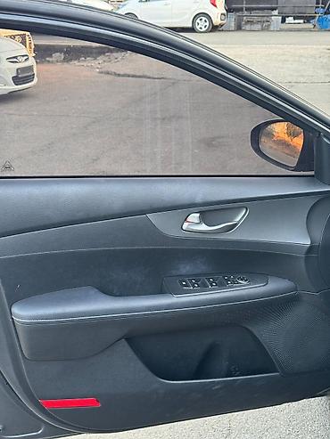 Kia: Kia K3: 2019 г., 1.6 л, Бензин, Седан at lalafo.kg — 3 Kia: Kia K3: 2019 г., 1.6 л, Бензин, Седан — 3