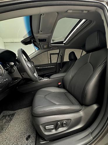 tayota progres: Toyota Camry: 2022 г., 2.5 л, Автомат, Гибрид, Седан — 8