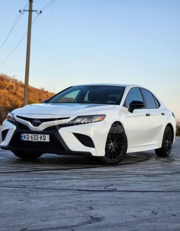 спринтер на продажу: Toyota Camry: 2020 г., 2.5 л, Автомат, Бензин, Седан