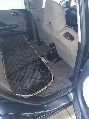 лабовой: Honda Fit: 2003 г., 1.3 л, Вариатор, Бензин, Хэтчбэк — 7