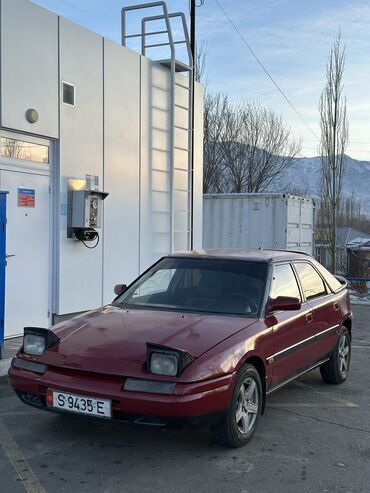 Mazda: Mazda 323: 1994 г., 1.6 л, Механика, Бензин, Хэтчбэк