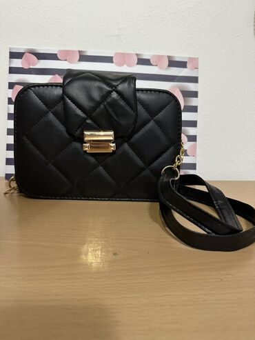 aldo torbe rs: Elegant purse, Material: Leather