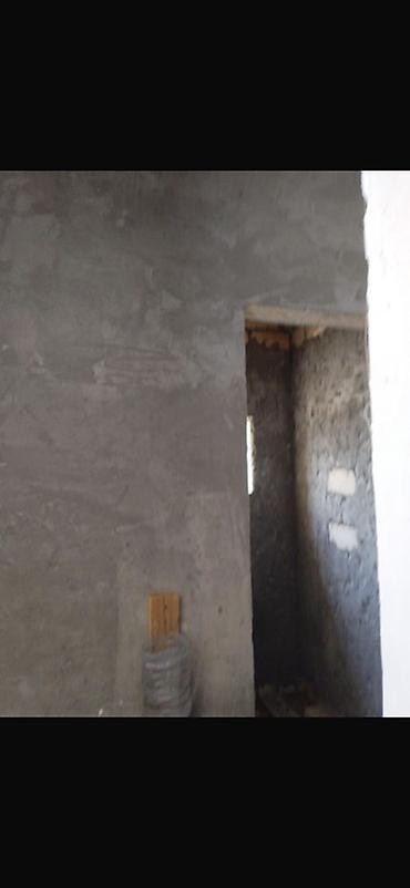 salyanda satılan evlər: 4 otaqlı, 10 kv. m, Yeni təmirli — 7