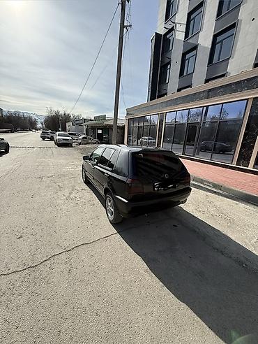 Volkswagen: Volkswagen Golf: 1992 г., 1.8 л, Механика, Бензин, Хэтчбэк — 5