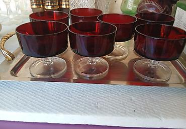Set od 6 staklenih kupica za sladoled/desert – tamnocrveno (rubin)