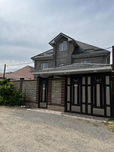 продаю дом ынтымак: Дом, 225 м², 8 комнат