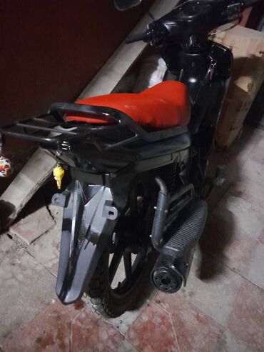 yamaha 740: Salamlar hamıya motosiklet kuba50cc polaftamat Satilir barter