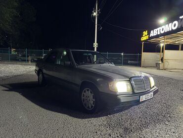 Mercedes-Benz: Mercedes-Benz E-Class: 1987 г., 2.3 л, Механика, Бензин, Седан