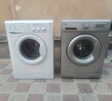 купить бу машинку стиральную: Продаю стираные машины автомат белая indesit -4000сом серая vestel -