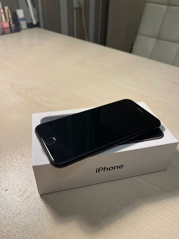 чехол iphone se: IPhone SE 2020, 64 ГБ, Черный, Отпечаток пальца, С документами