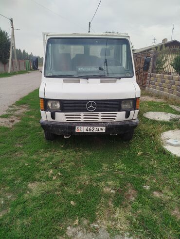 Легкий грузовой транспорт: Легкий грузовик, Mercedes-Benz, Стандарт
