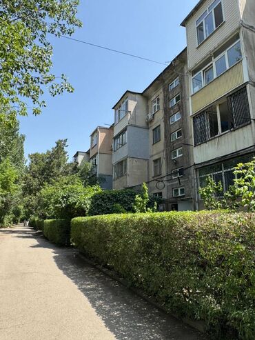 квартира ош сутычный: 1 бөлмө, 32 кв. м, 104-серия, 4 кабат, Косметикалык ремонт