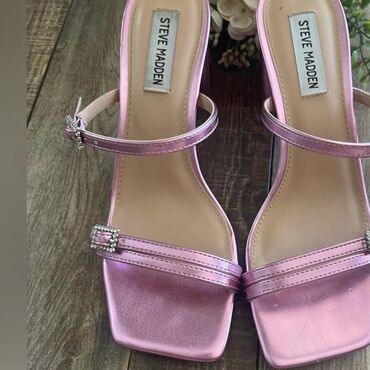 prada sandale 2023: Sandale, Steve Madden, 38