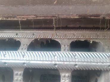 Зерноуборочные комбайны: Комбайн зерноуборочный самоходный с жаткой. 24 стартер. Кабина — 4