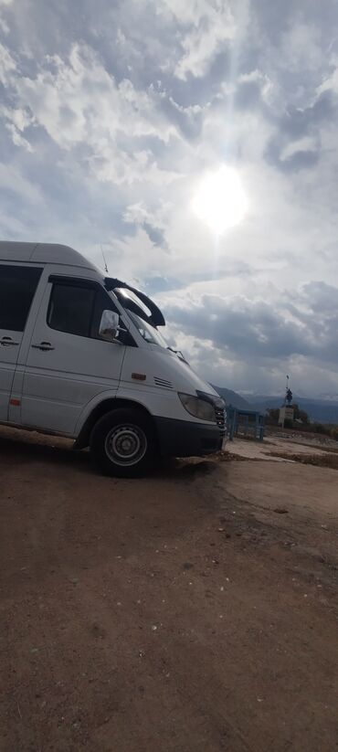 шыны на спринтер: Mercedes-Benz Sprinter: 2002 г., 2.2 л, Механика, Дизель, Бус