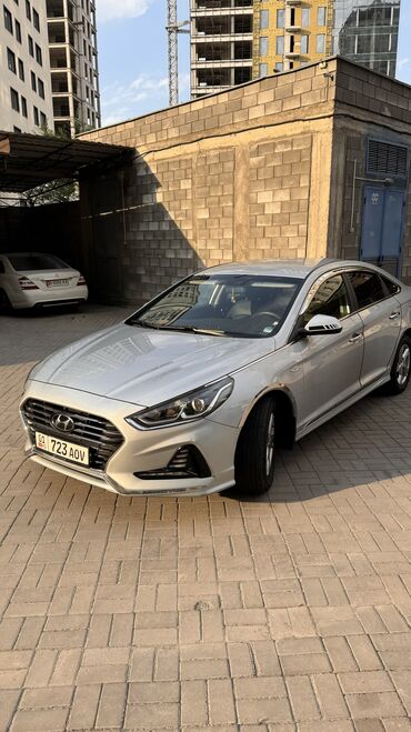 купить машину хендай солярис: Hyundai Sonata: 2019 г., 2 л, Автомат, Газ, Седан