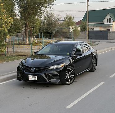 Toyota: Toyota Camry: 2018 г., 2.5 л, Автомат, Гибрид, Седан — 2