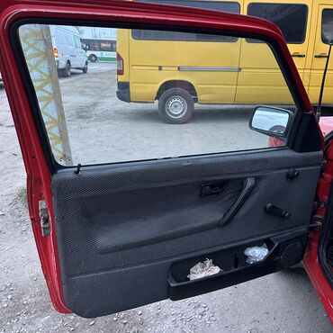 Volkswagen: Volkswagen Golf: 1991 г., 1.3 л, Механика, Бензин, Купе — 8