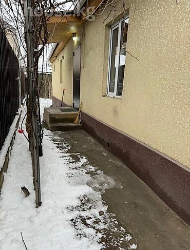 в новопокровке: Очень срочно цена до 1 февраля Продается пол дома 3 комнаты 70 кВ.м — 3