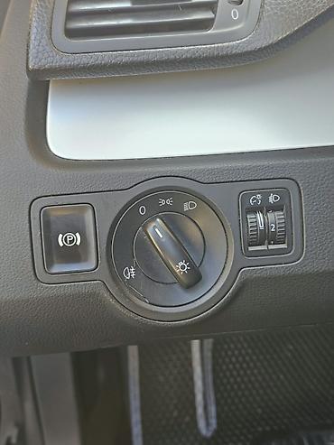 turbo az accent: Volkswagen Passat: 1.8 l | 2010 il Sedan — 10