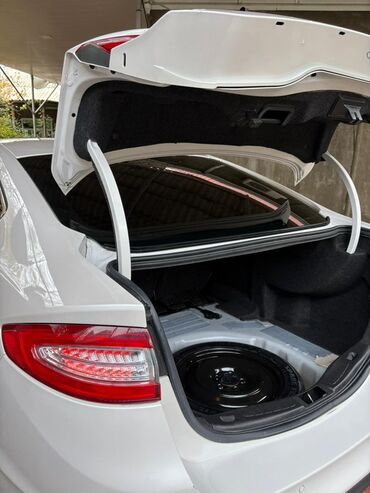 Ford: Ford Fusion: 1.6 l | 2014 il 180525 km Sedan — 10