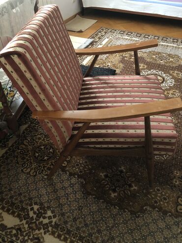 Fotelje: Drvena retro fotelja, nov sunđer,mebl štof i platno ispod, samo drvene na lalafo.rs — 5 Fotelje: Drvena retro fotelja, nov sunđer,mebl štof i platno ispod, samo drvene — 5