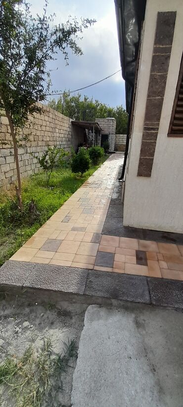 Həyət evləri və villaların satışı: Satış üçün fərdi yaşayış evi satılır.şəxsi tikili .ünvan novxanı — 16