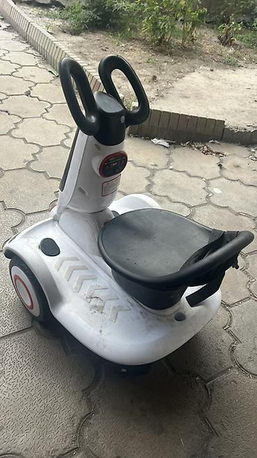 дрифт карты: Электромобиль для детей «TM Drift Vehicle» — компактная дрифт-машинка — 1