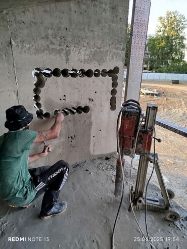 Beton işləri: #Betonkesme #betondeşmə Beton kubik kərpic - dən kəsim deşim — 10