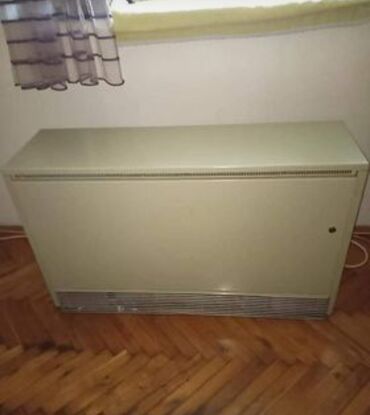 pantalone uz telo: Prodajem TA-pec (CER) 3,5kw. u odličnom stanju,besprekorno radi,sa